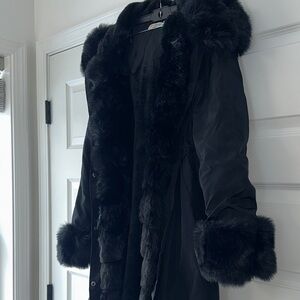 Women's Black Fur-Trimmed Coat
